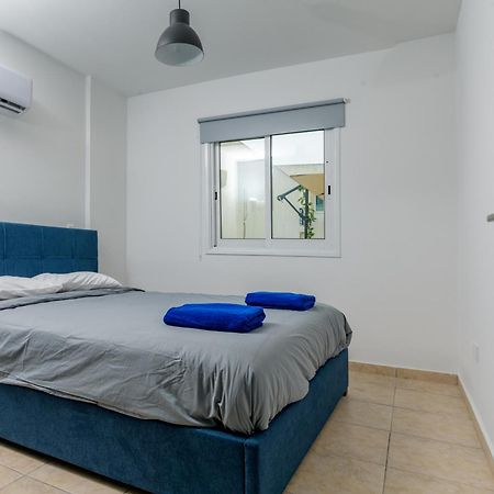 Olympia Flat 104 Apartment Ларнака Екстериор снимка