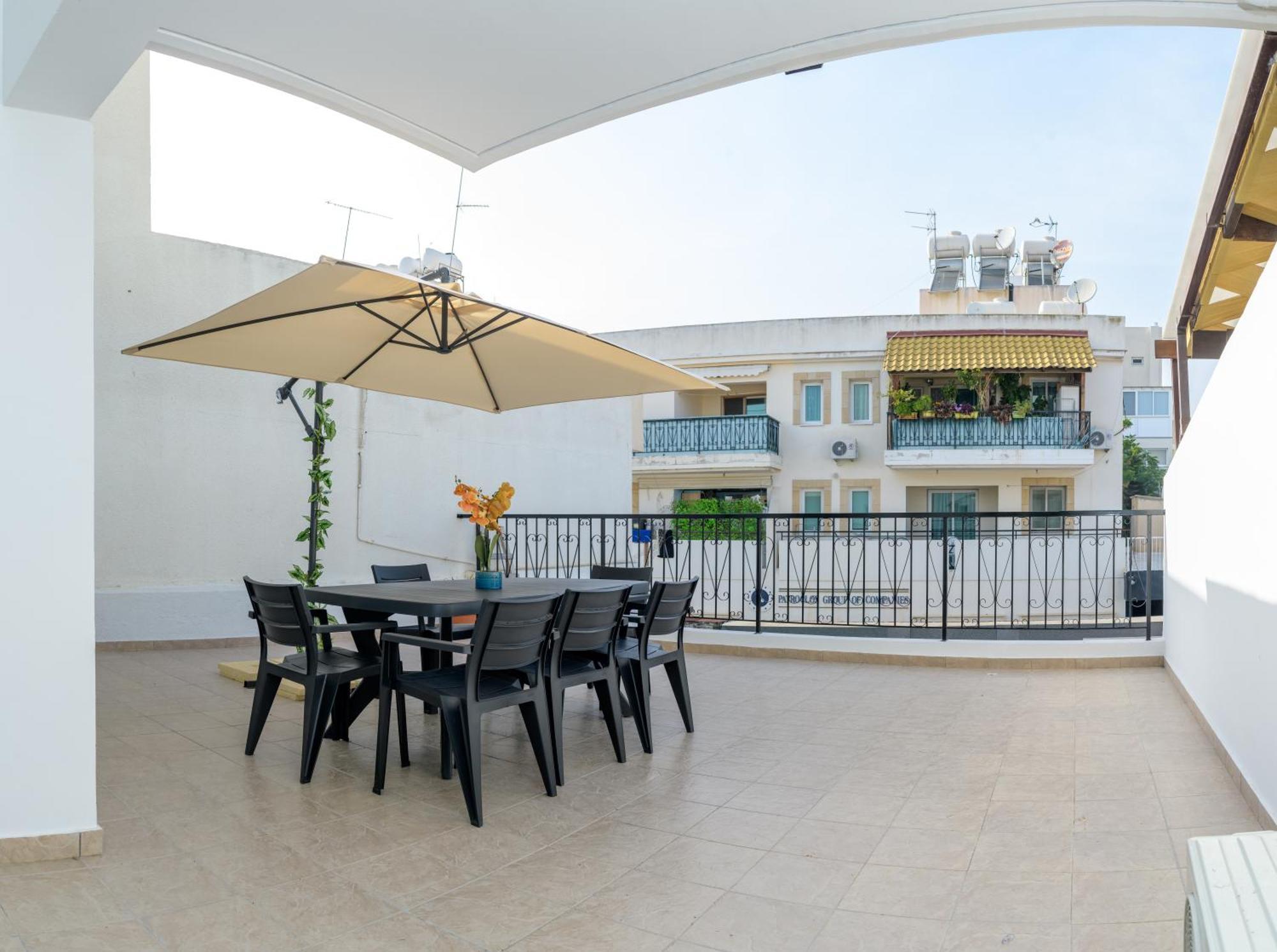 Olympia Flat 104 Apartment Ларнака Екстериор снимка